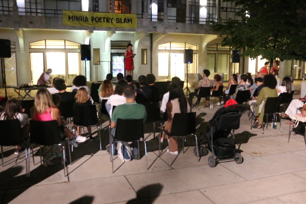 A primeira edição do campeonato de poesia falada de Guimarães reuniu 15 participantes
