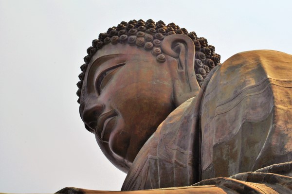 Uma escultura de Buda, em Hong Kong © Ruthia Portelinha