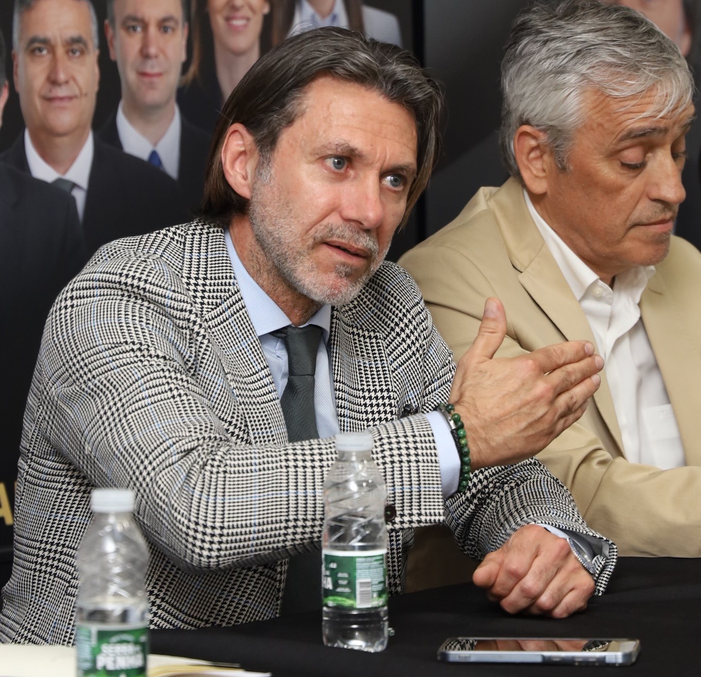 Belmiro Pinto dos Santos conversa com sócios em São Torcato
